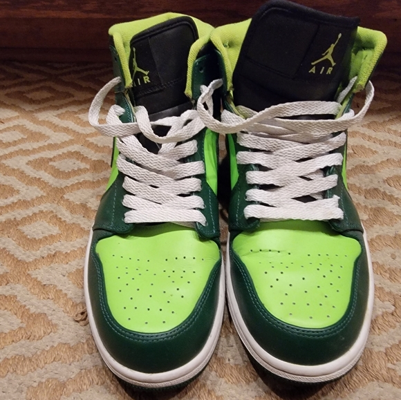 Mens Air Jordan 1 Mid dunks - Picture 2 of 6